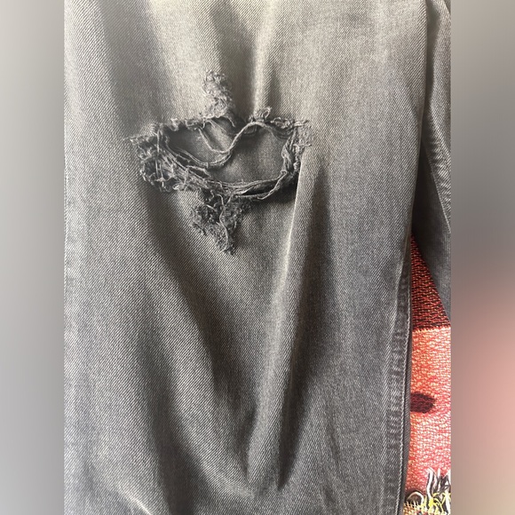 AGOLDE 90s Crop Jeans in Shutter. Like new black high waisted straight jeans - Picture 12 of 16